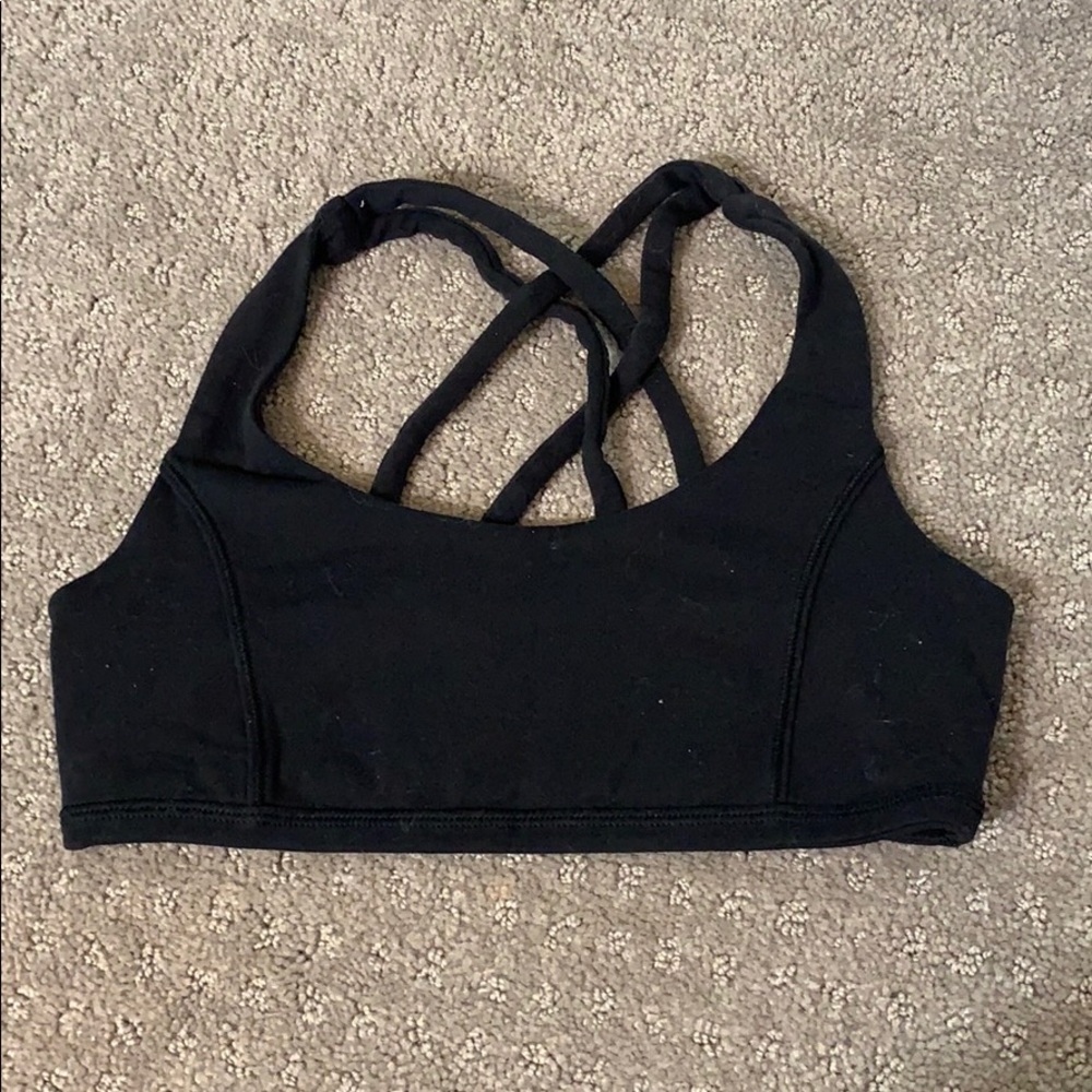 Ivivva all black sports bra